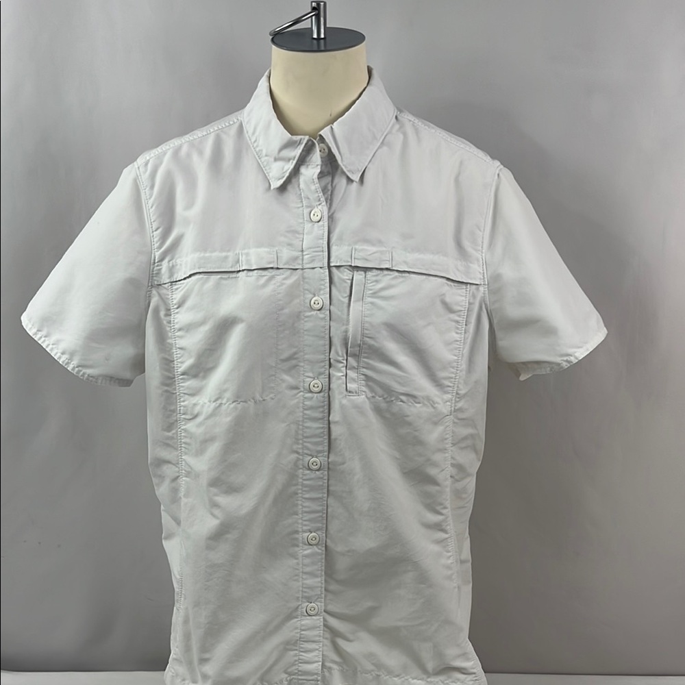 L.L. Bean Outdoors White Utility with Mesh Button Down Shirt Size L‎